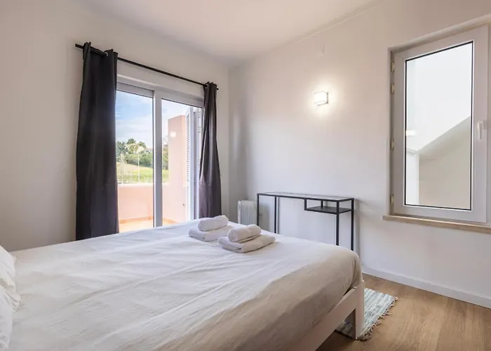 Дом отдыха Hidden Garden Near The Castle