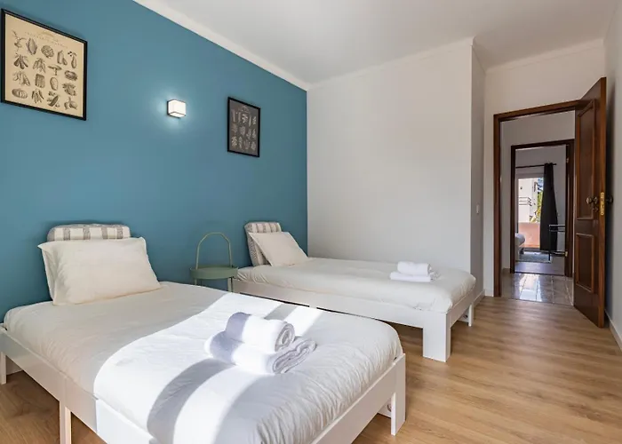 Дом отдыха Hidden Garden Near The Castle