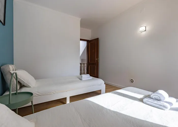 Дом отдыха Hidden Garden Near The Castle Обидуш